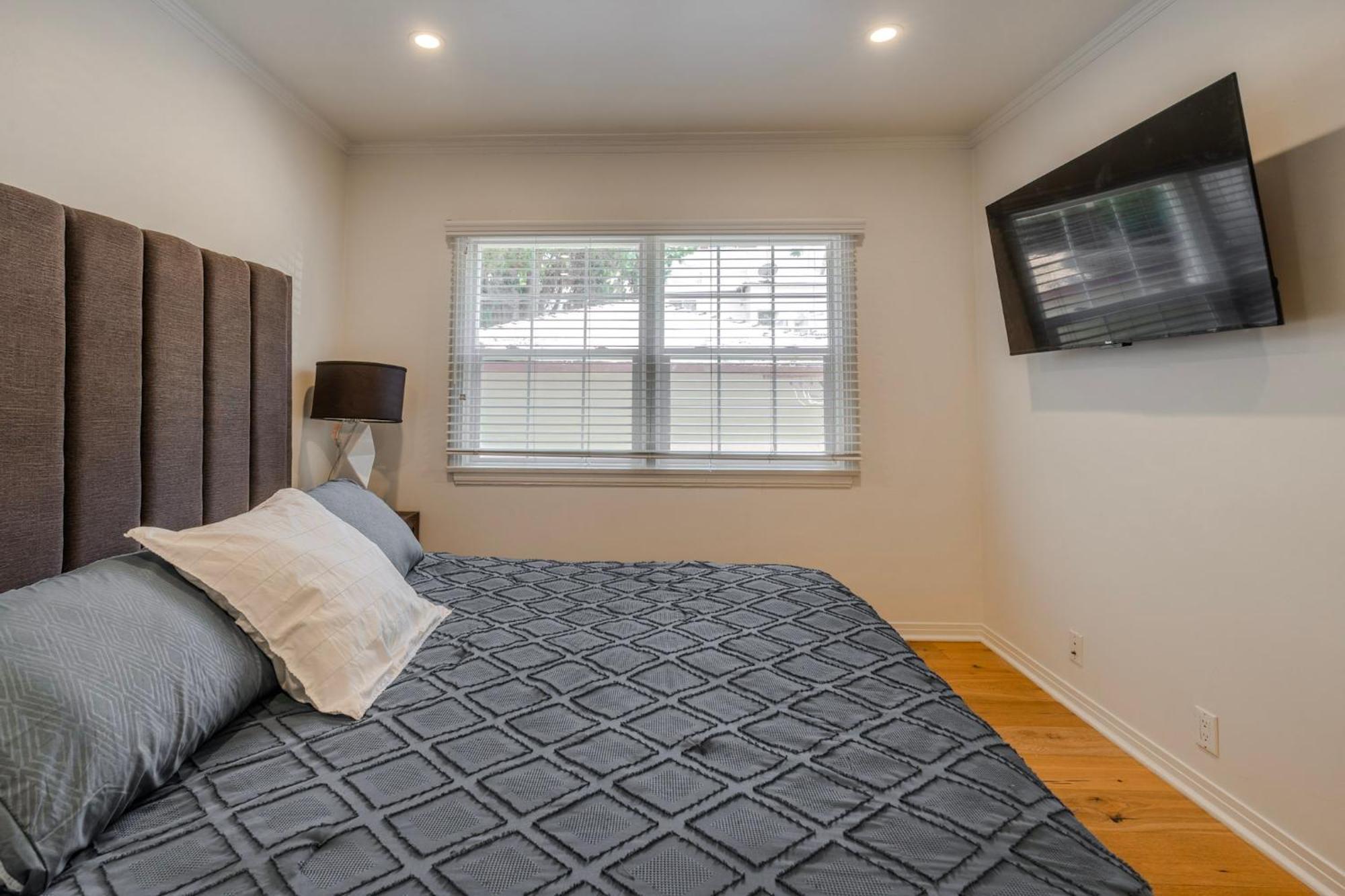 Incredible Suite Near Universal Studios Лос Анджелис Екстериор снимка