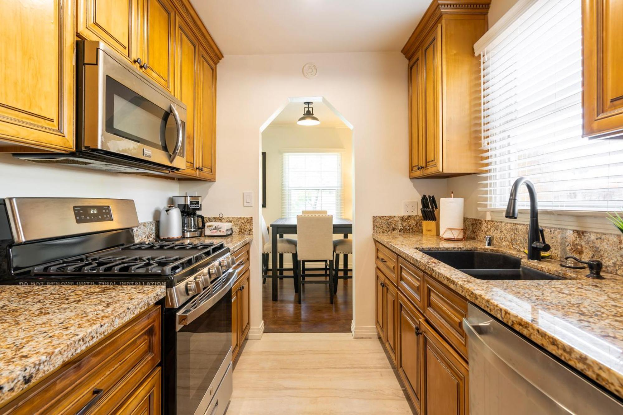 Incredible Suite Near Universal Studios Лос Анджелис Екстериор снимка