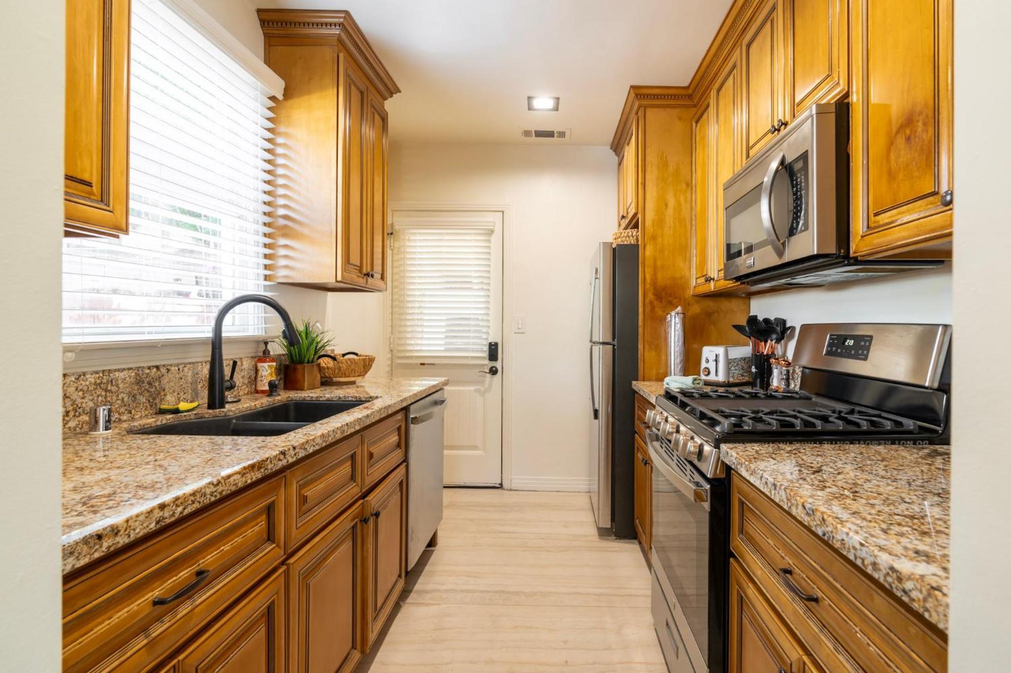 Incredible Suite Near Universal Studios Лос Анджелис Екстериор снимка